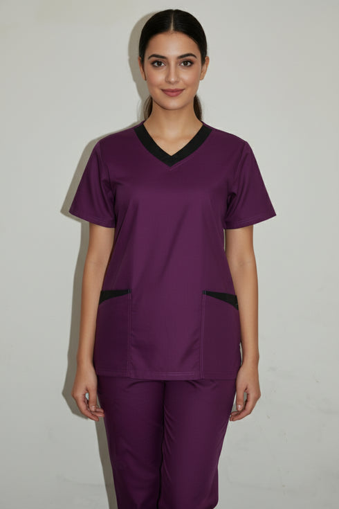 Women's 4-Pocket Rounded V-Neck Scrub